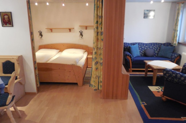 Wohn- und Schlafbereich