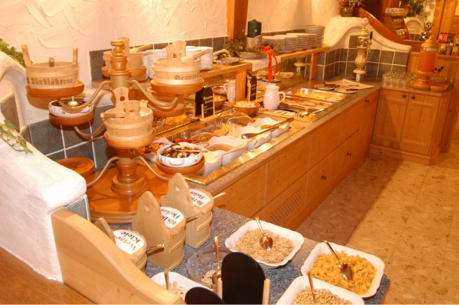Das tägliche Frühstücksbuffet für unsere Hausgäste