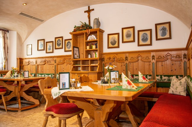 Stube zum Essen und Trinken