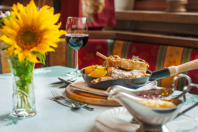 Lamb dish in the restaurant at the Hotel Post Örglwirt