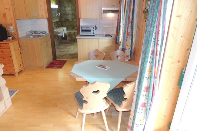 Essbereich und Küche im Landhaus Santner in Mariapfarr