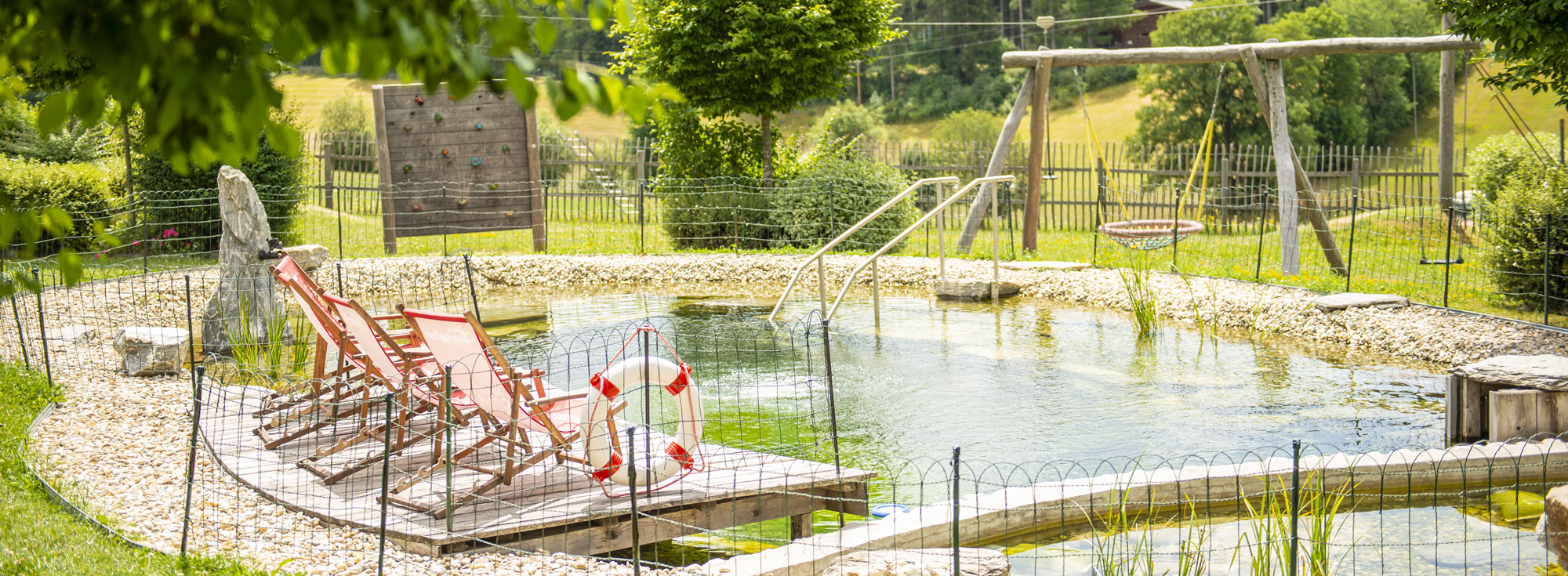 Schwimmteich in Örgi's Kinderwelt