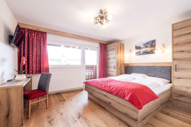 Schlafzimmer mit Balkon